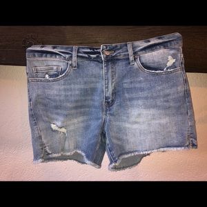 Women’s denim shorts